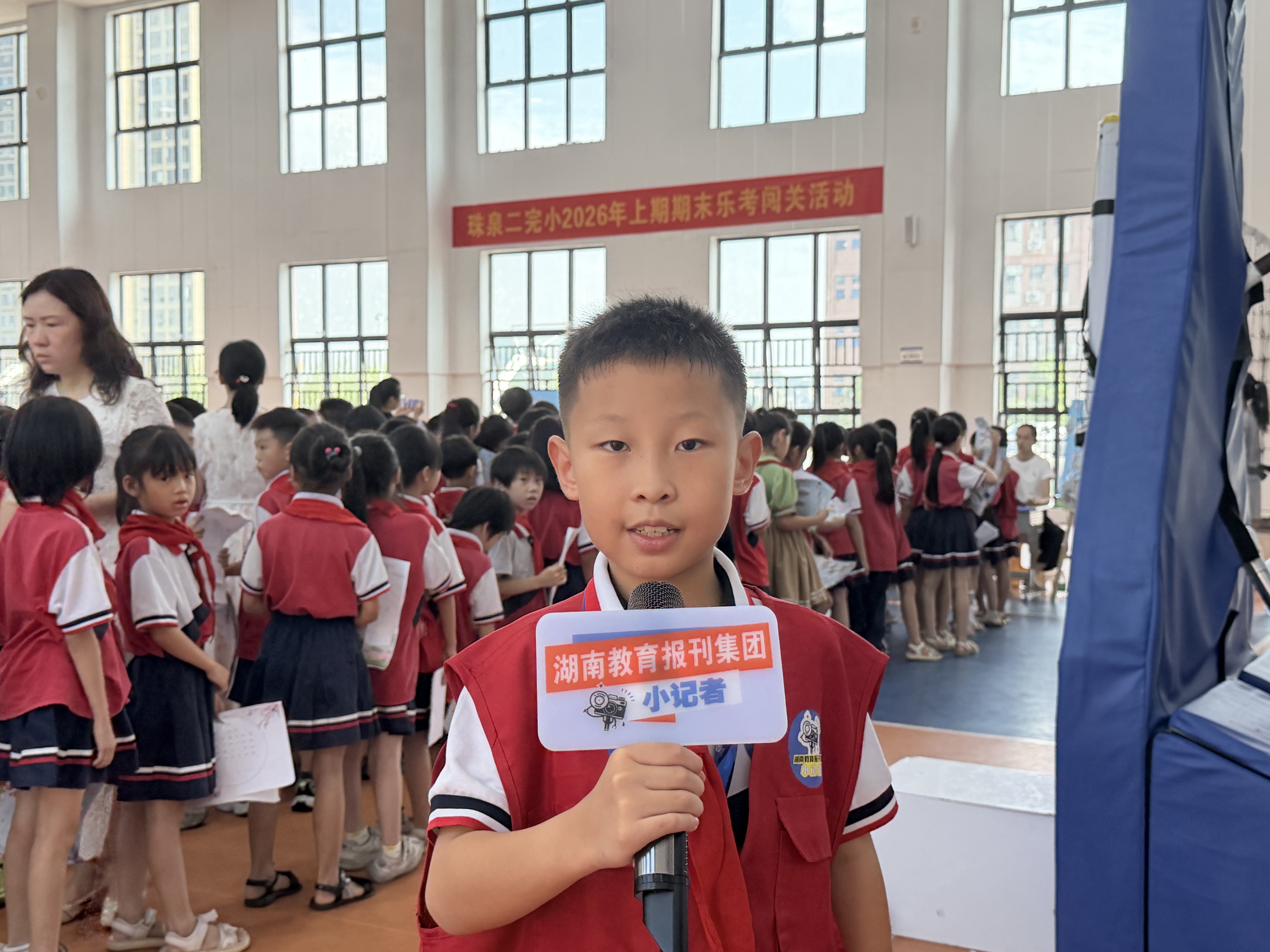 小记者在活动现场。.jpg