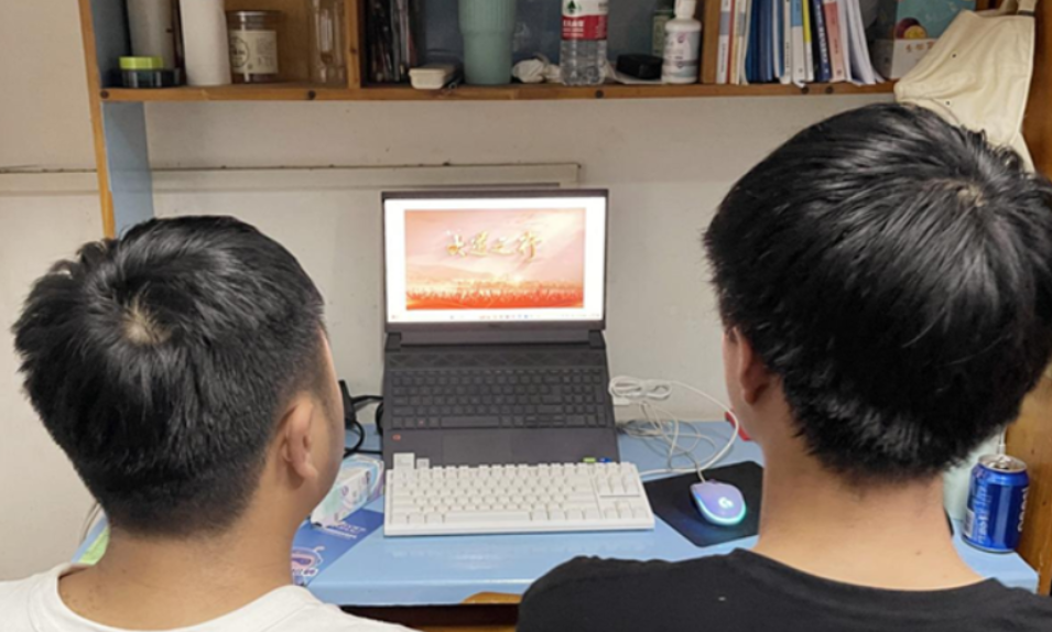 湖南机电职院：组织师生观看《为时代育新人》之《大道之行》