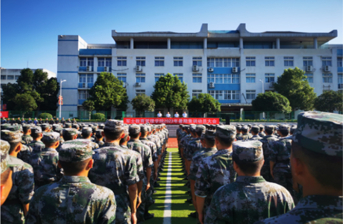 长沙航空职院：开展定向培养军士暑期集训