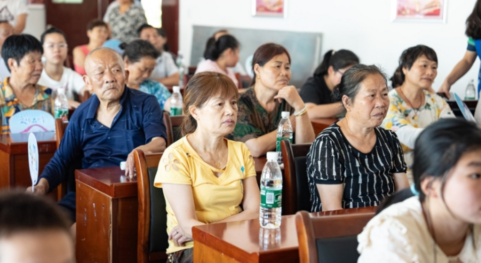 湖南铁科职院：科普惠民 成风化人