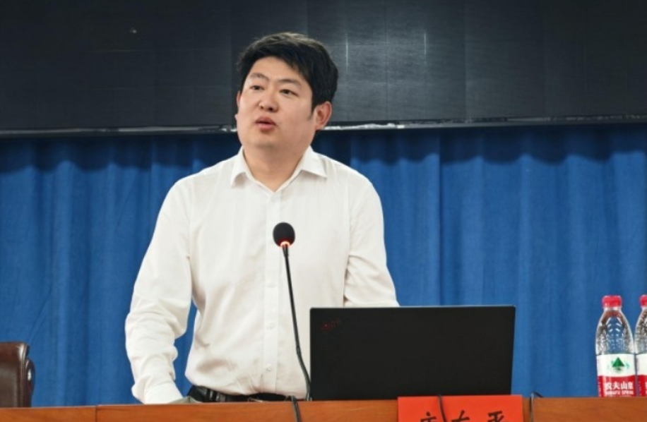 聚焦2025湖南职教周｜长沙民政职院AI赋能职业教育高质量发展专题培训活动圆满举行