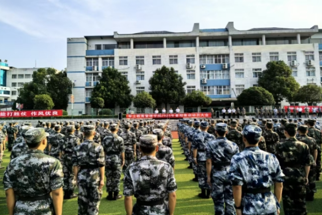 砺兵淬火！长沙航院军士学院暑期集训火热开训