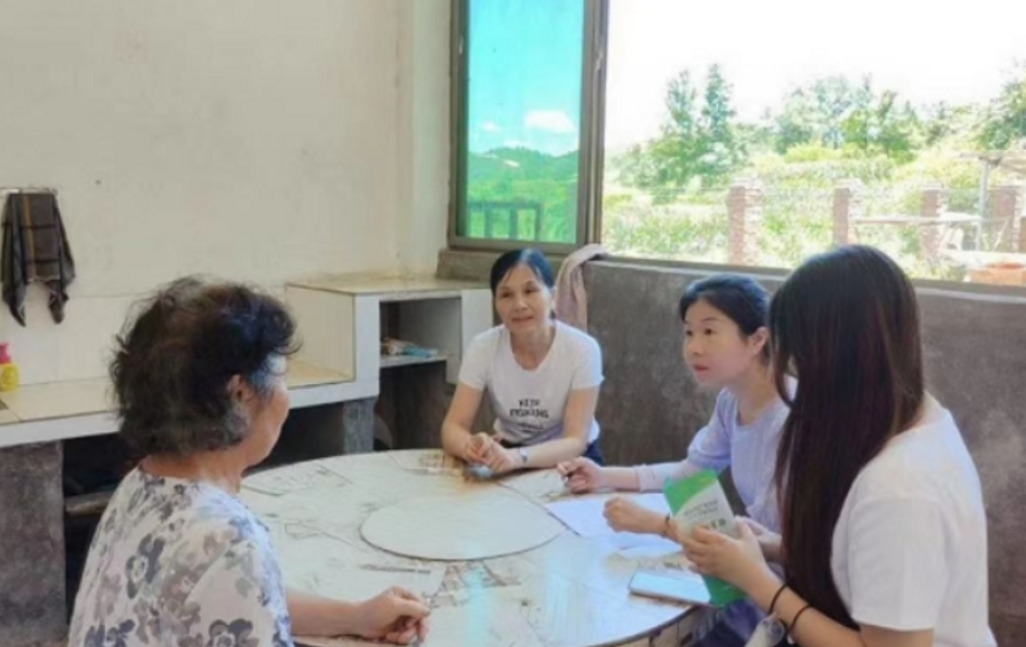 情系学子家 共筑成才路——湖南工程职院工程建设学院深入开展暑期家访活动