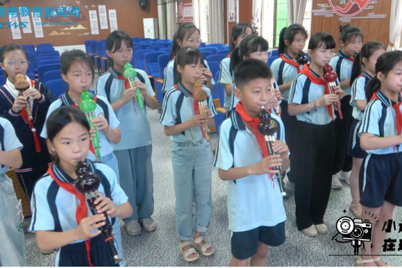 【衡东县站】 新塘镇中心学校：让葫芦丝走进校园音乐课堂（小记者 陈宇桐 指导教师 谭长清）