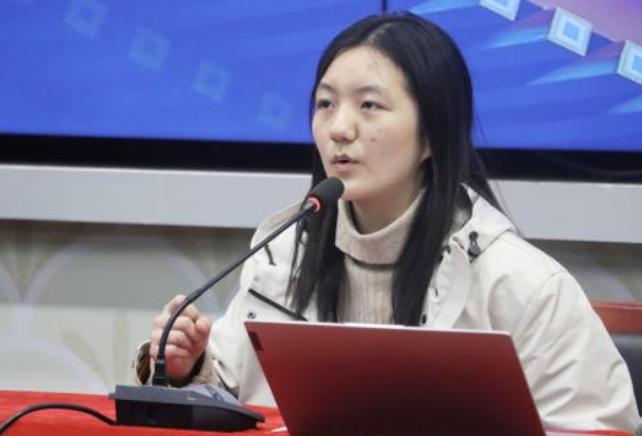 株洲市渌口区津口中学：北大优秀学子走进津口中学 开展励志演讲