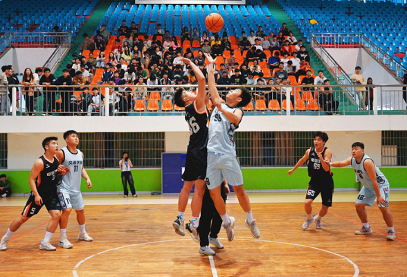 湖南交通工程学院第九届“交院杯”大学生篮球赛火热开战