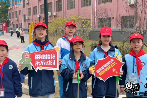 【平江站】小手拉大手，共绘校园美，平江县启明中学小学部开展雷锋月实践活动