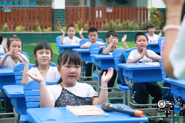 【浏阳站】砺行修常规，习礼育良习，浏阳河小学开展2026级一年级新生常规展示活动