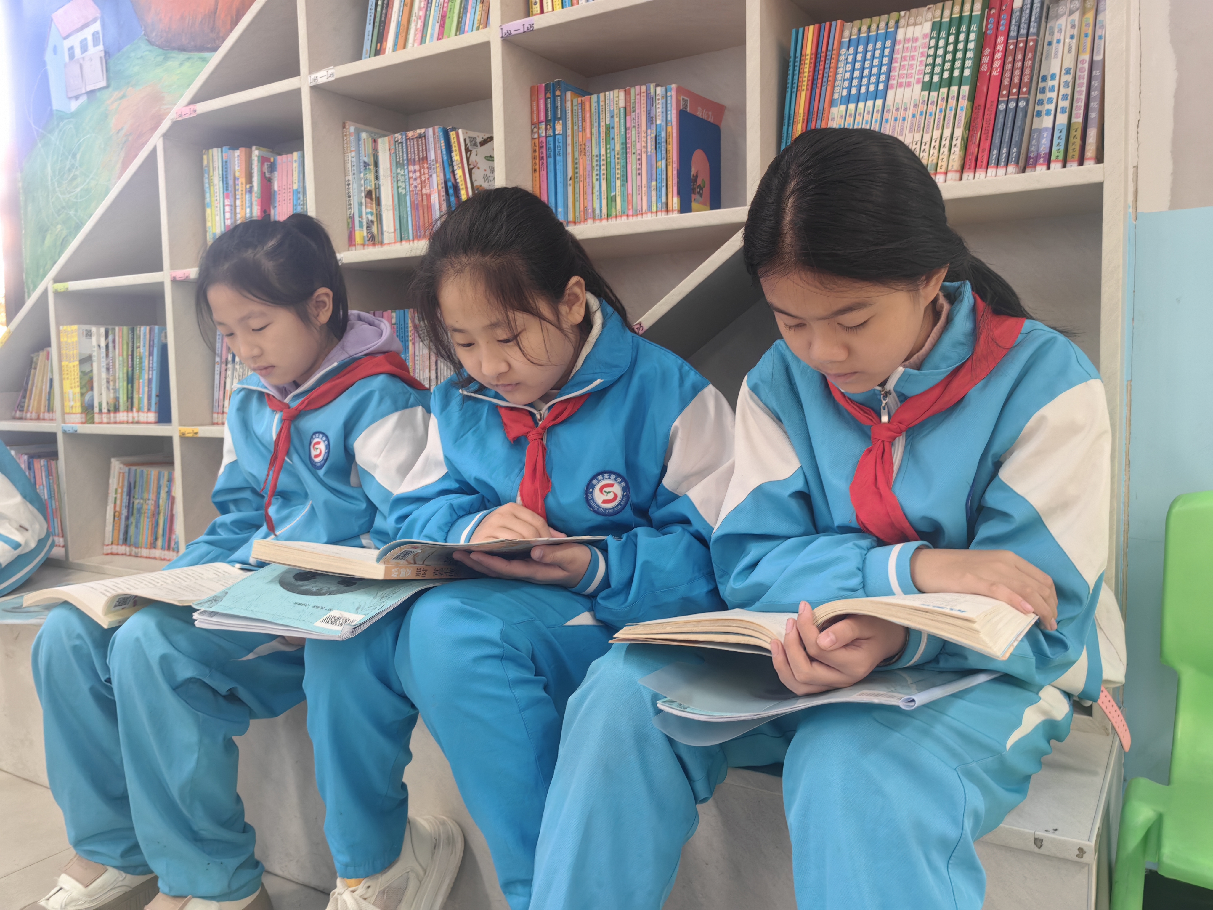 微信图片_20251030103538_75_157.jpg 微信图片_20251030103538_75_157.jpg