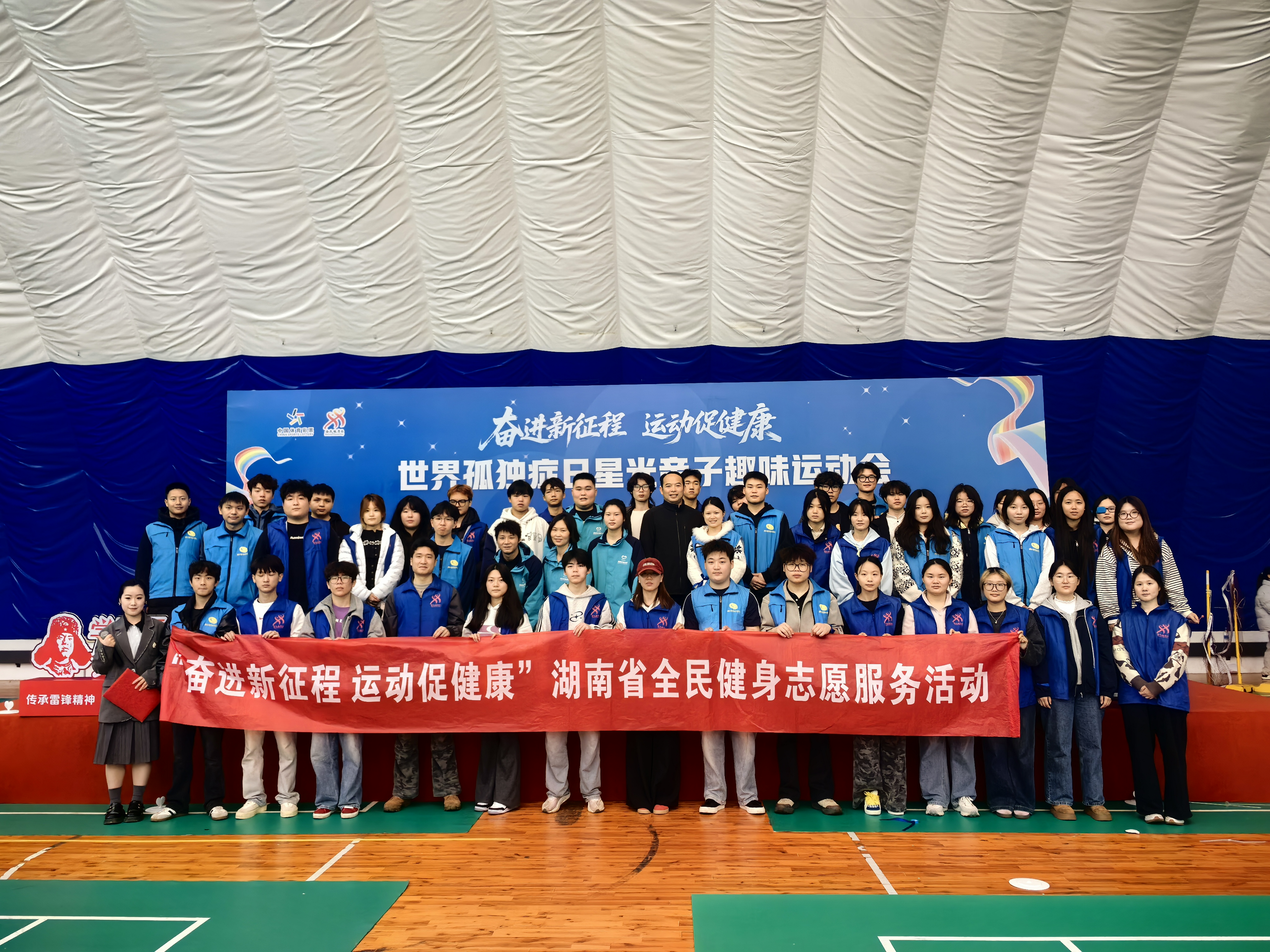 大中小1.jpg 大中小1.jpg