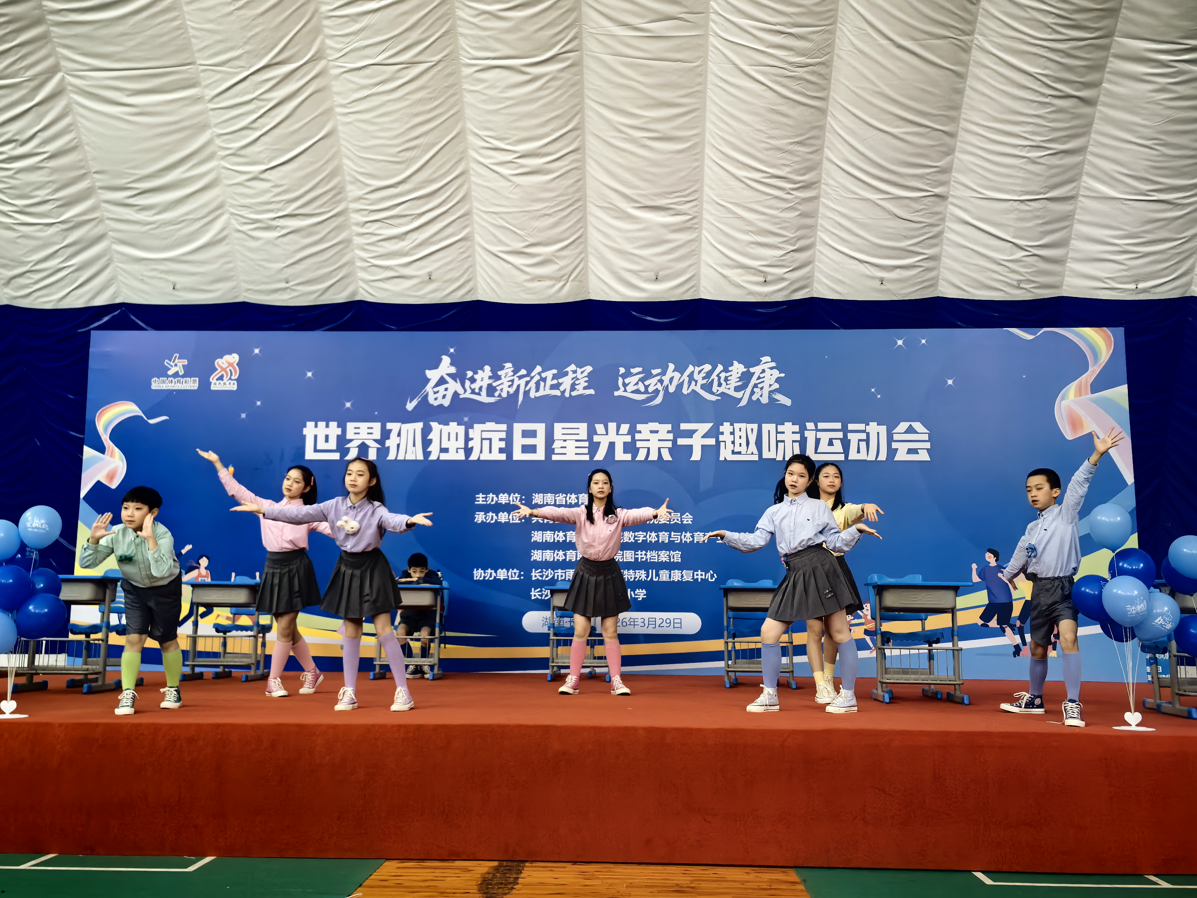 大中小3.jpg 大中小3.jpg