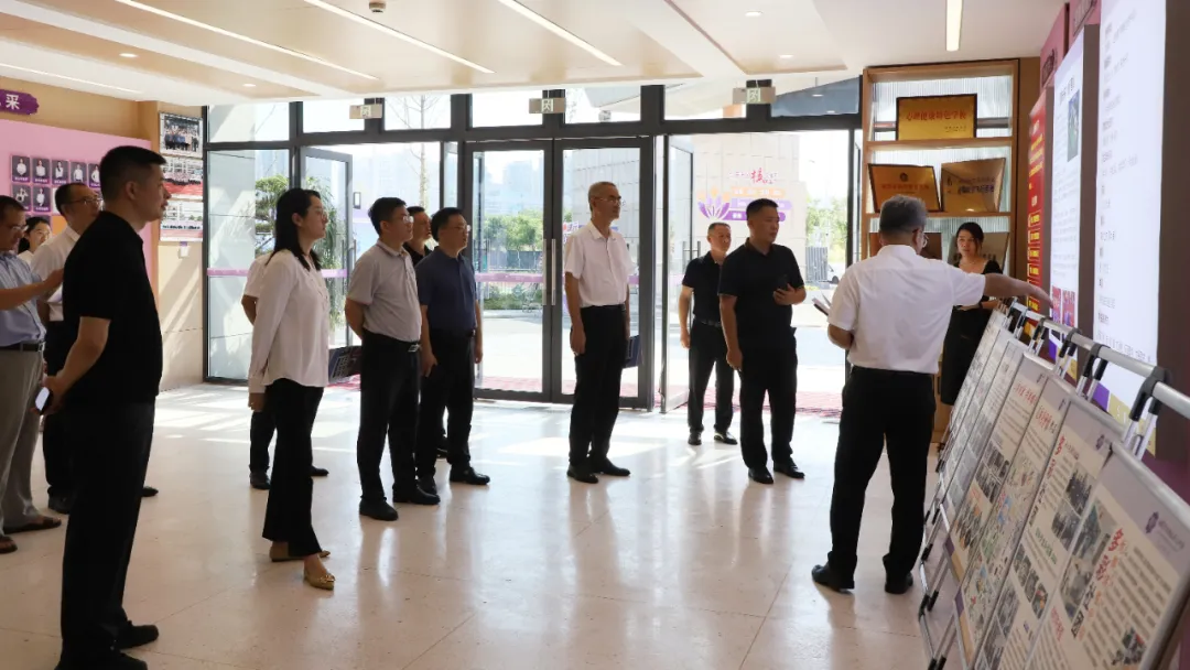 祁阳市教育考察团5.png