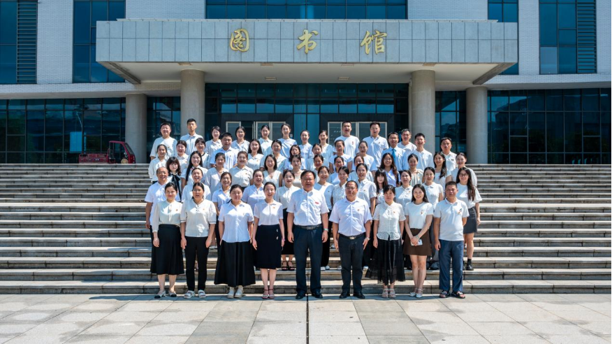 湖南化工职业技术学院党委书记陈超 (2).png
