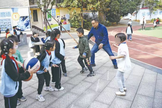 湘潭市雨湖区：多措并举推动融合教育发展，让特殊孩子不再“特殊”