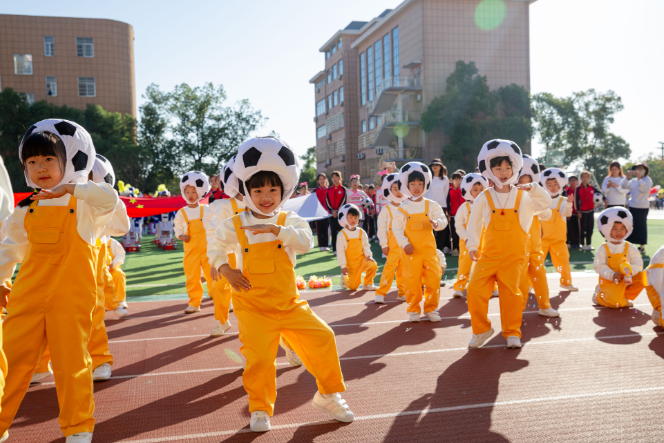 岳阳市岳阳楼区朝阳小学：快来看，这所学校的运动会有点儿不一样！