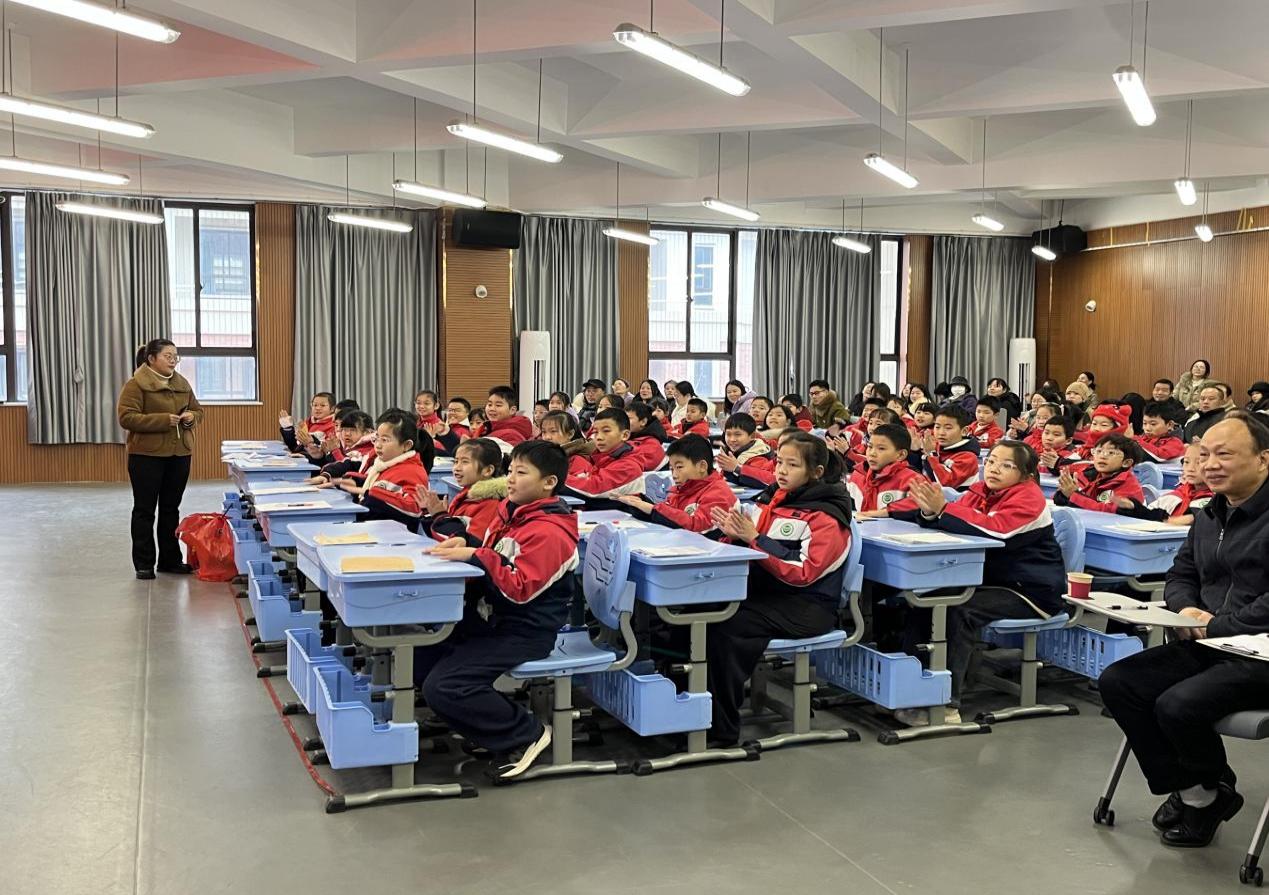 图片4.jpg 图片4.jpg