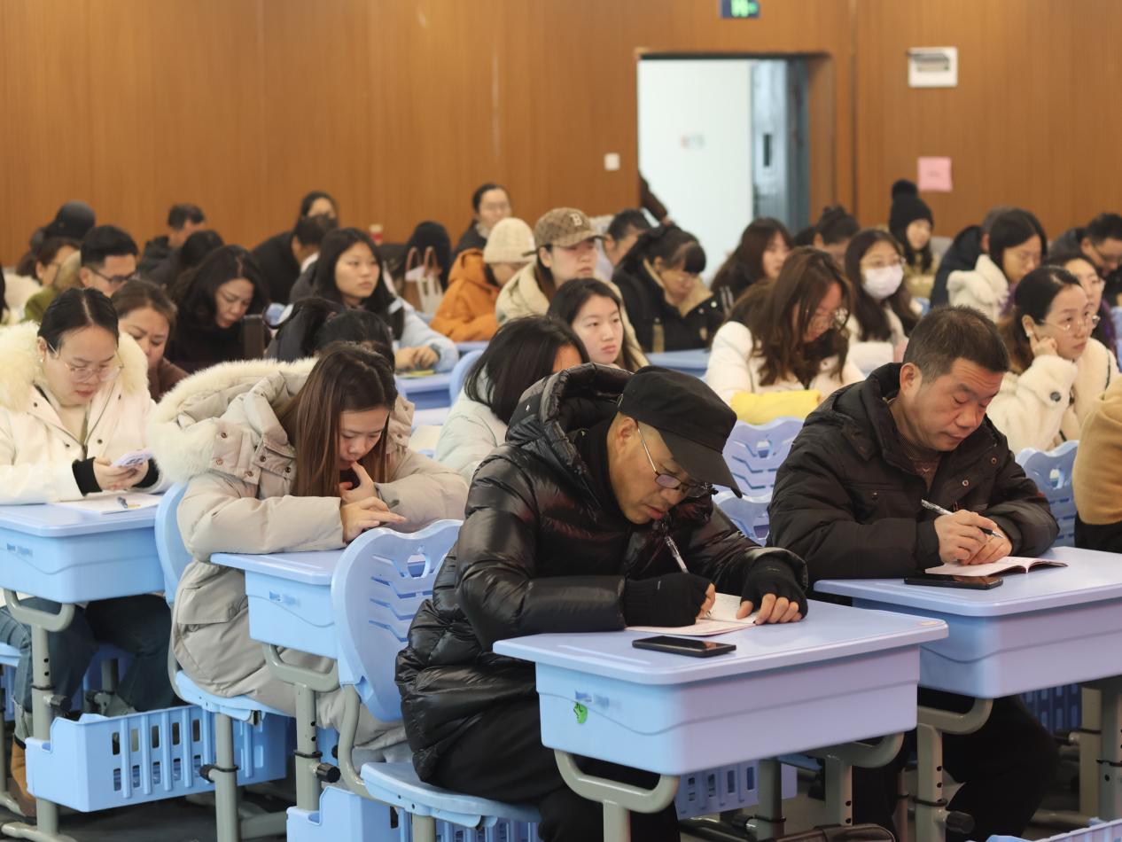 图片9.jpg 图片9.jpg