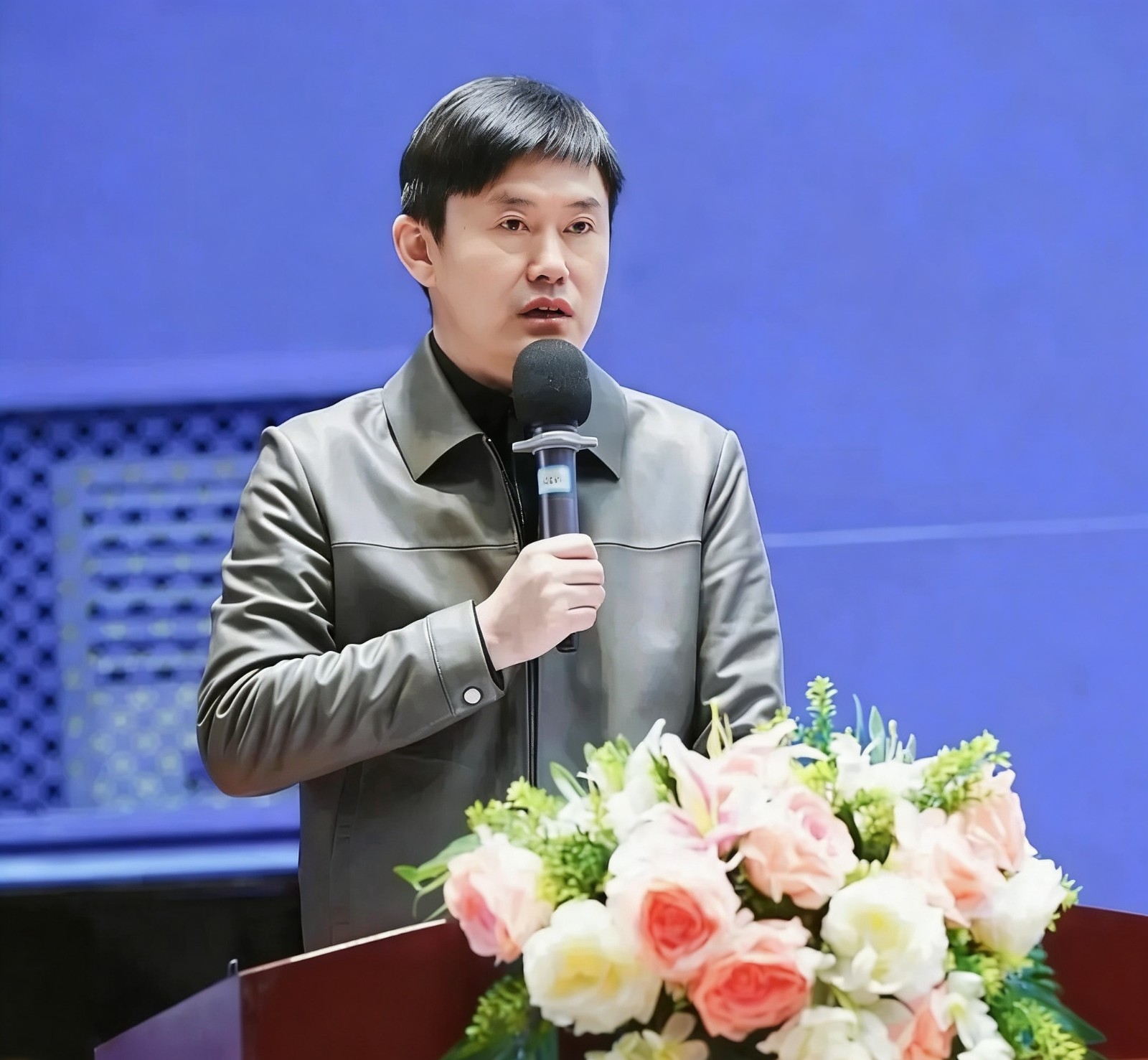 长沙市雨花湘一外国语中学 党支部书记 史雄.jpg