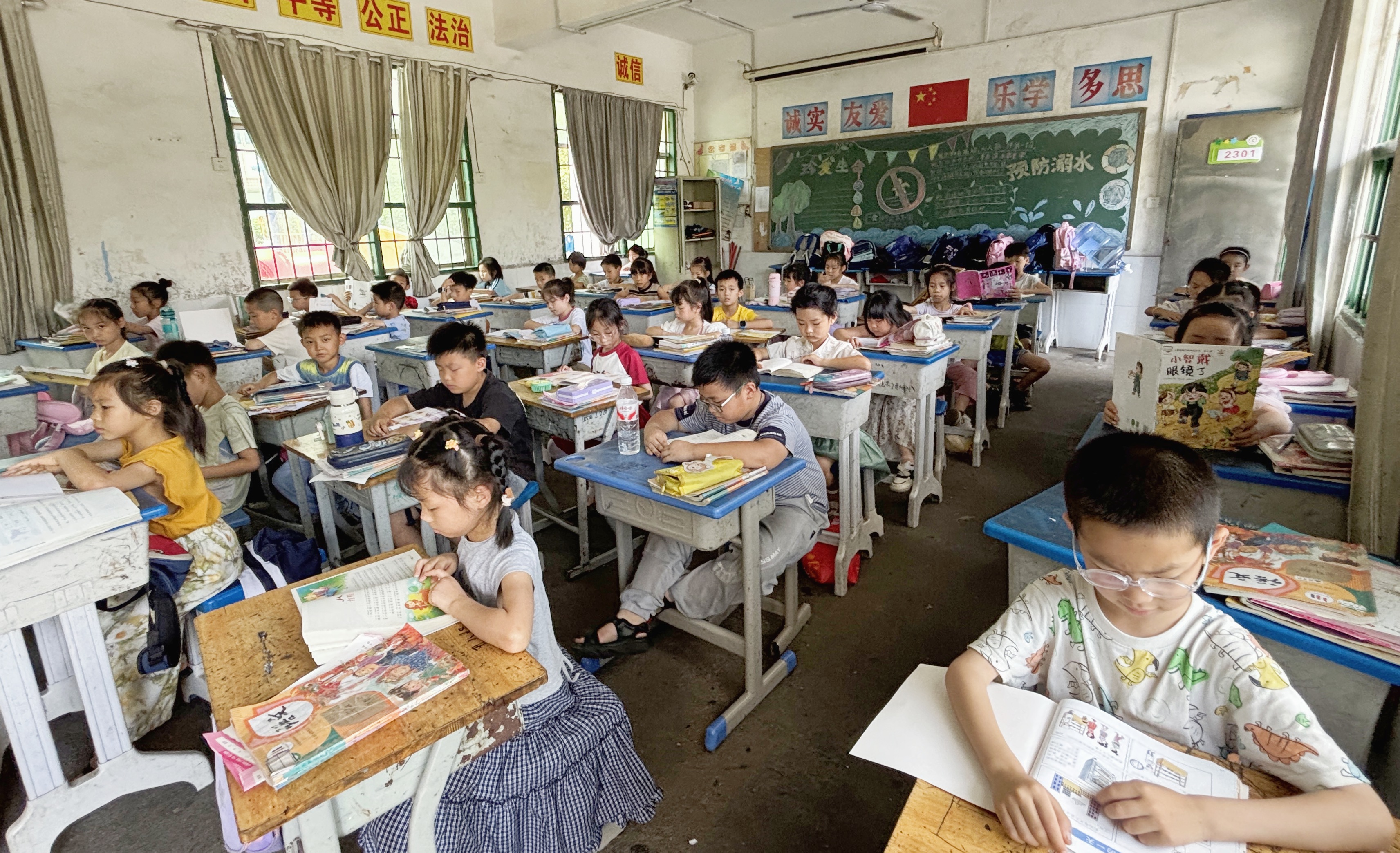 微信图片_20250613141246_副本.jpg