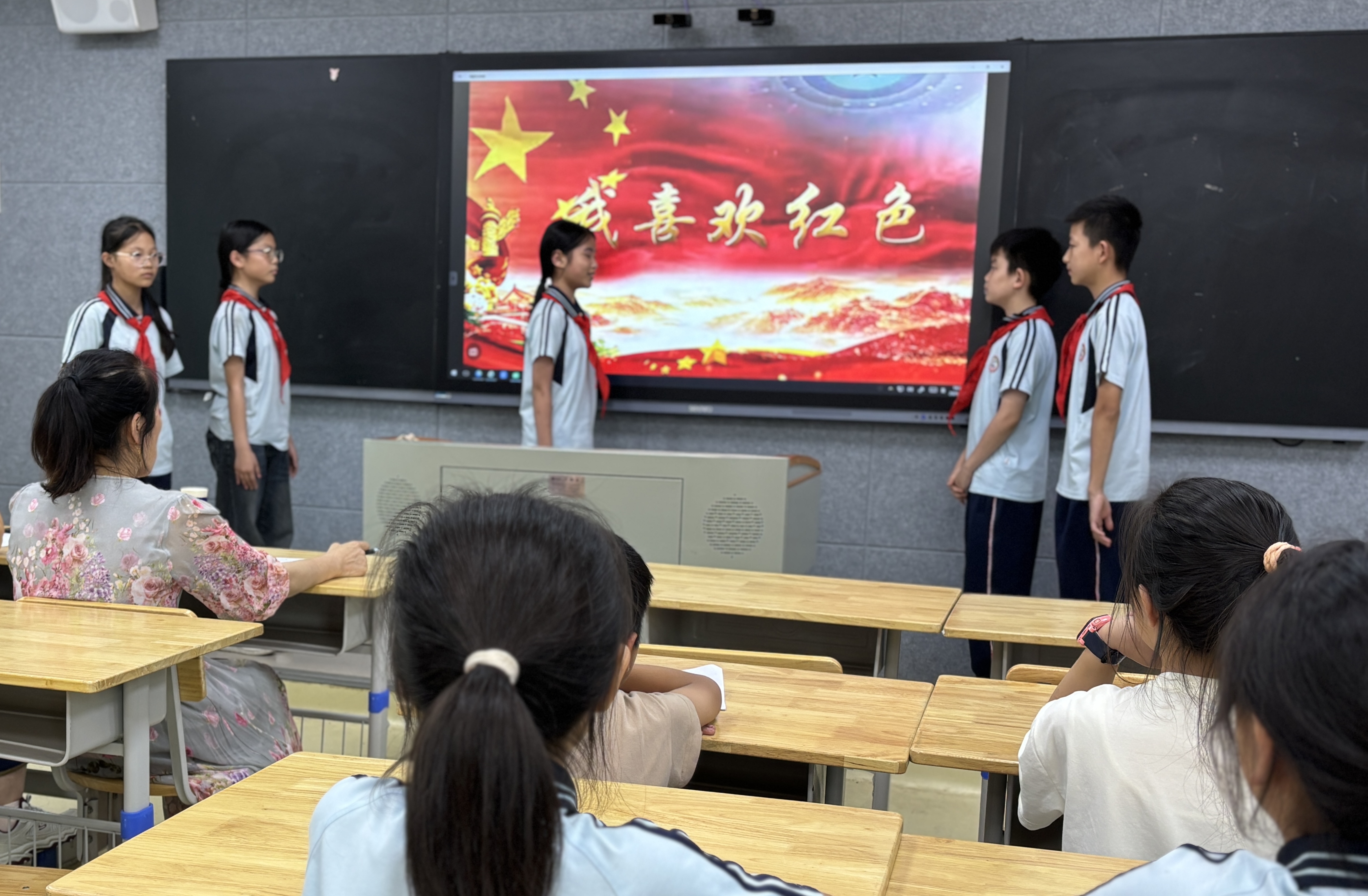我喜欢红色.jpg
