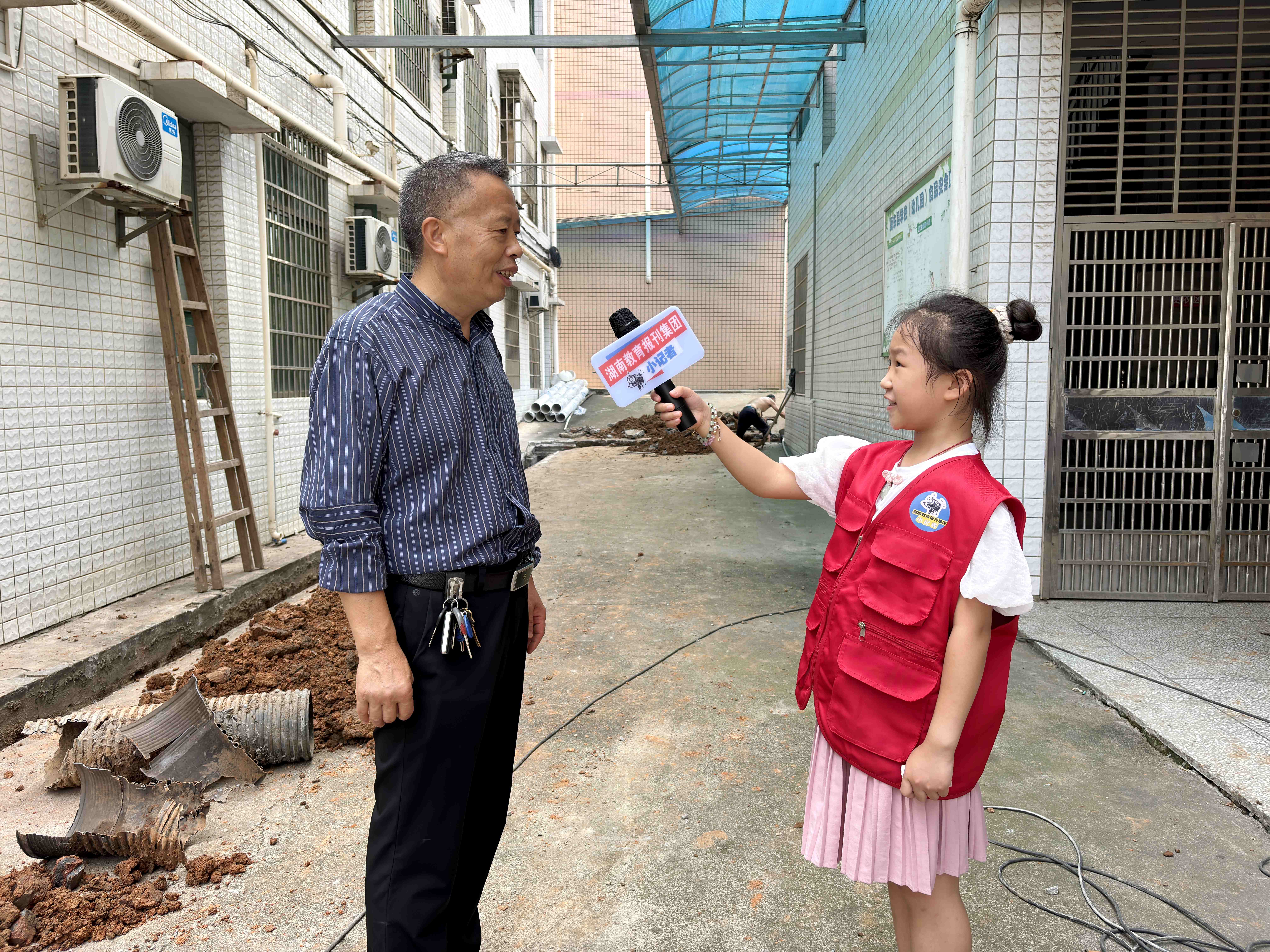 采访谭长清副校长.jpg