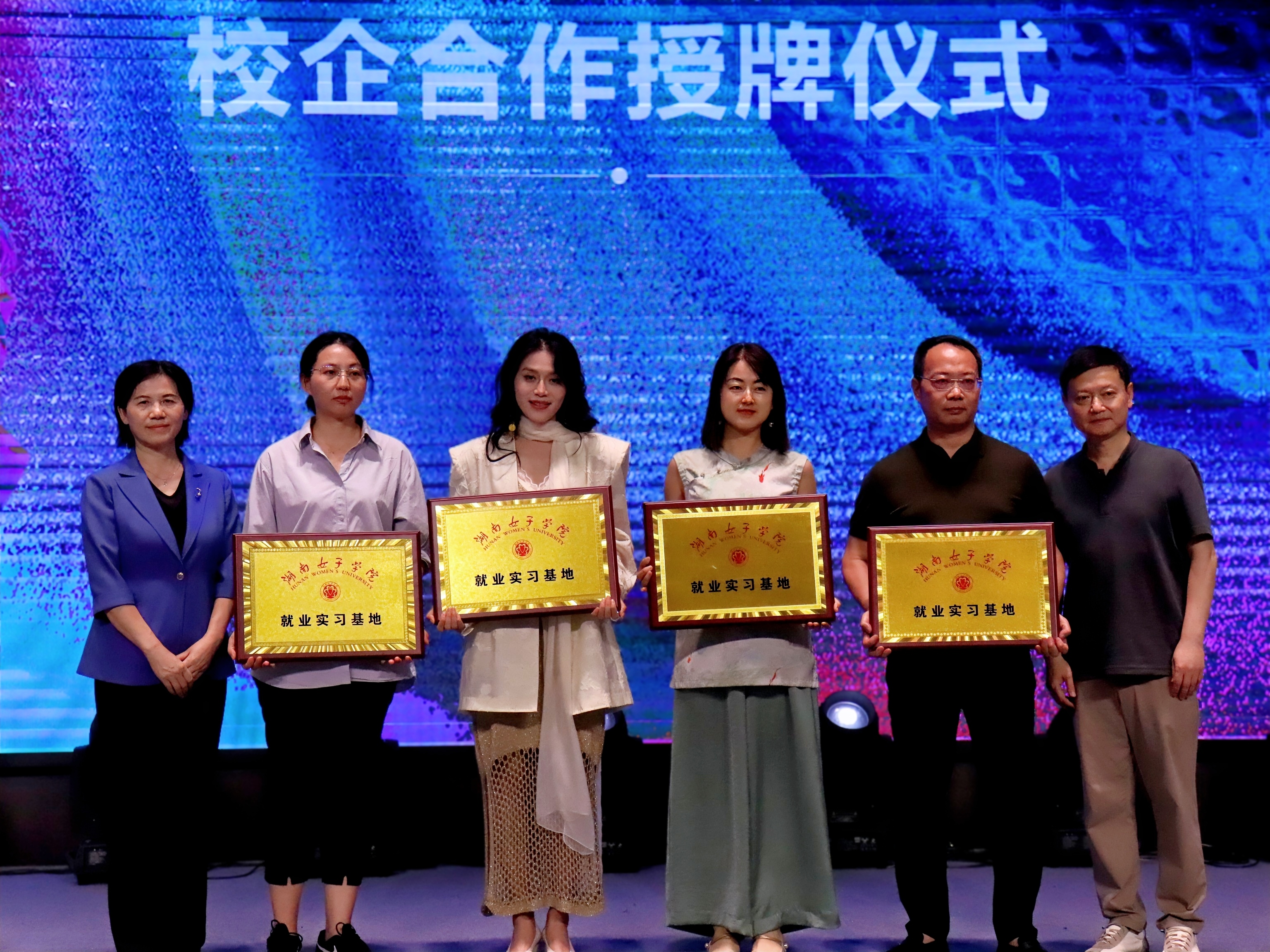 图片3_副本.jpg