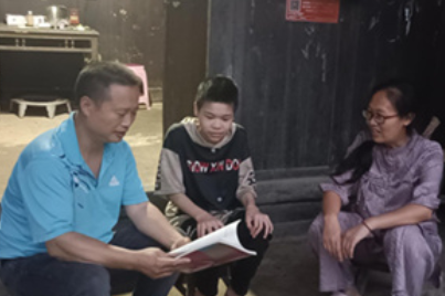 新晃：“千师访万户”织密暑期安全网