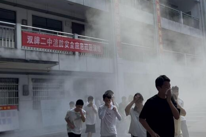 双牌：护航开学季  筑牢防火墙