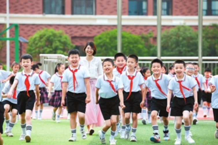 湖南出台省级法规促进学生心理健康—— 立法疏解“少年愁