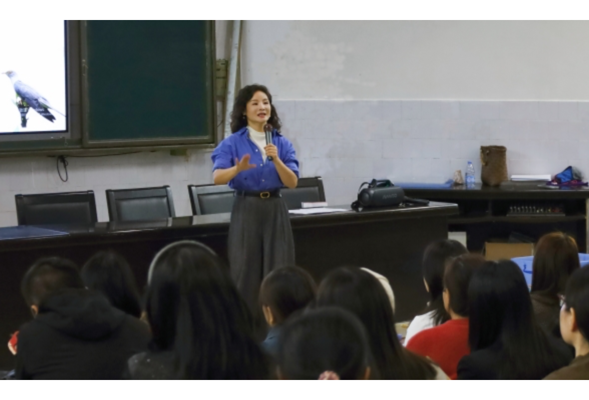 沅江市琼湖书院：音乐团辅活动奏响家校协同“暖心曲”