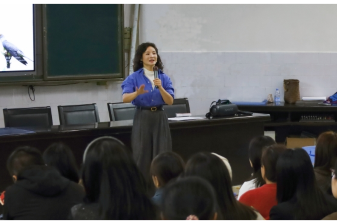 沅江市琼湖书院：音乐团辅活动奏响家校协同“暖心曲”