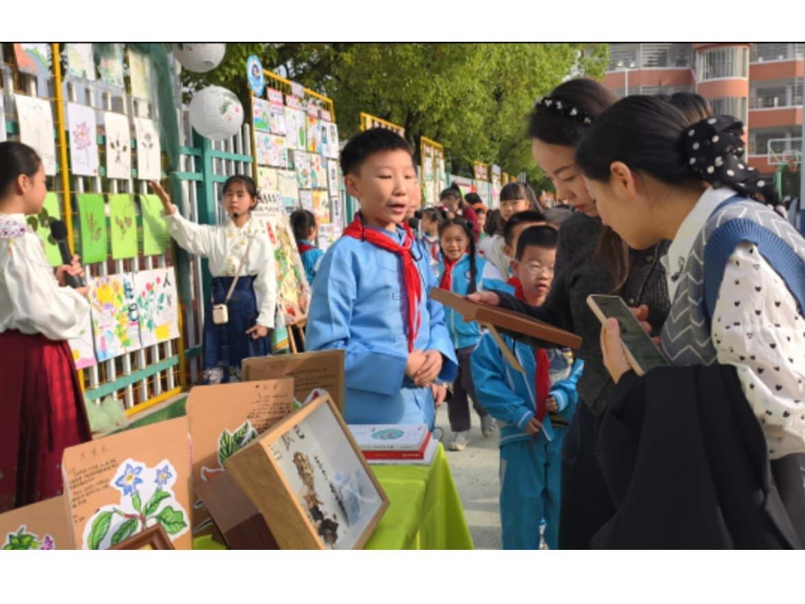 “梦飞翔”专家组走进临湘校园  见证阅读教育新气象
