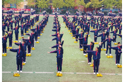 【鼎城区站】严家岗小学：啦啦操绽放活力  400学子点燃区运激情