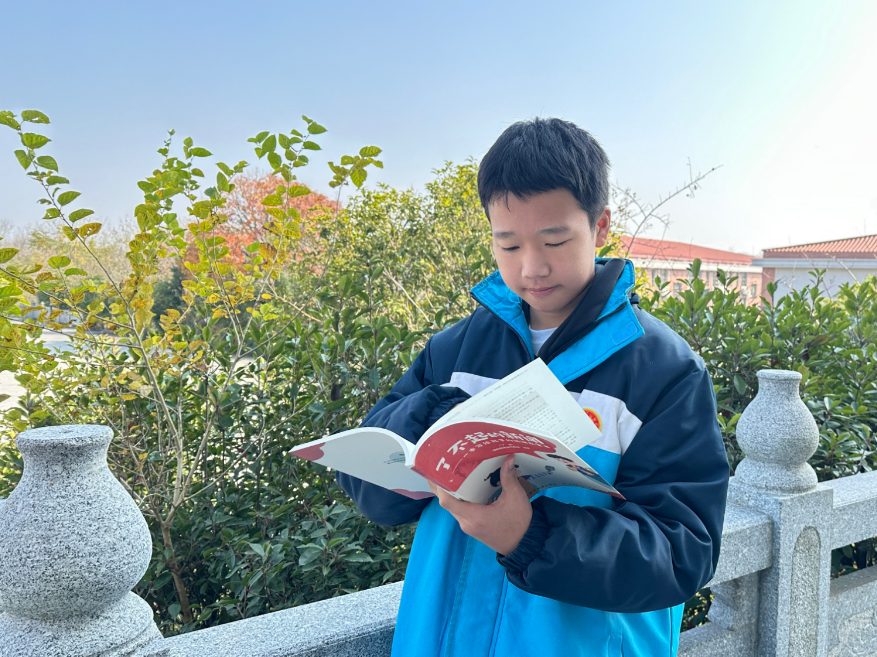 【衡阳县站】《了不起的新闻》如暖光般重新点亮了我对教育的理解