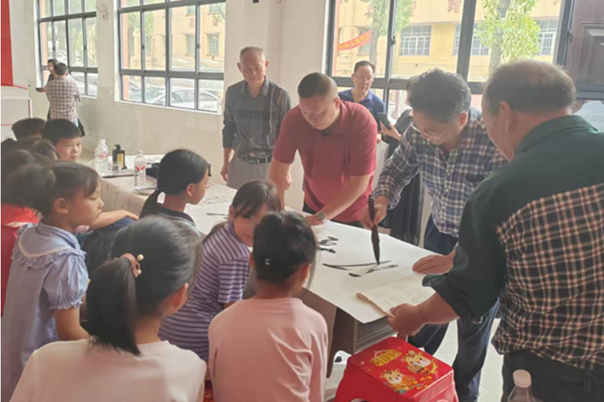 【衡阳县站】金兰镇中心小学：沉浸书画魅力，弘扬抗战精神