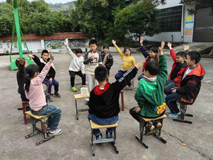 衡阳县界牌中心小学：音乐疗愈童心，歌声唤醒自信