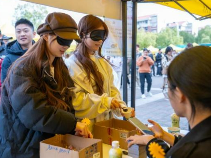 美好“食”光聚长理！长沙理工大学举办第十届美食文化节