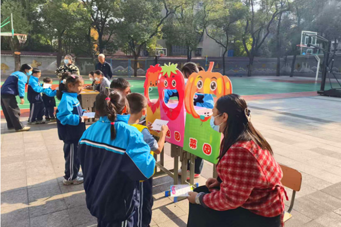 湘潭市岳塘区湘钢三校教育集团：畅游拼音王国 乐享学习时光