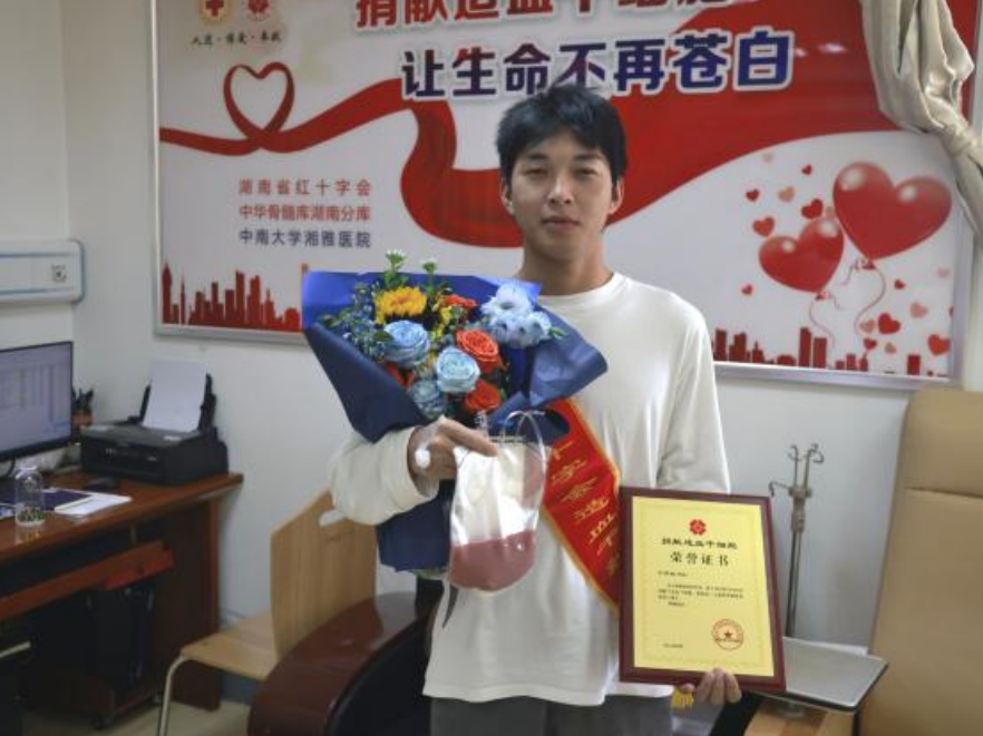 丁字欢：从军营到病房，用行动践行初心