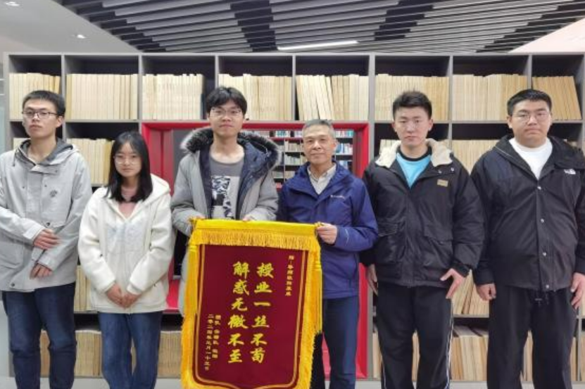 欧阳辰秉：一位教学“老将”的“新”挑战