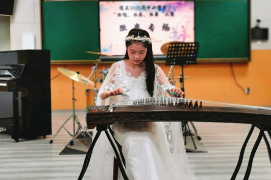 道县：学子“三独”比赛展艺术风采