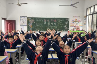 【鼎城区站】严家岗小学：文明礼仪润心田手语舞动展风采