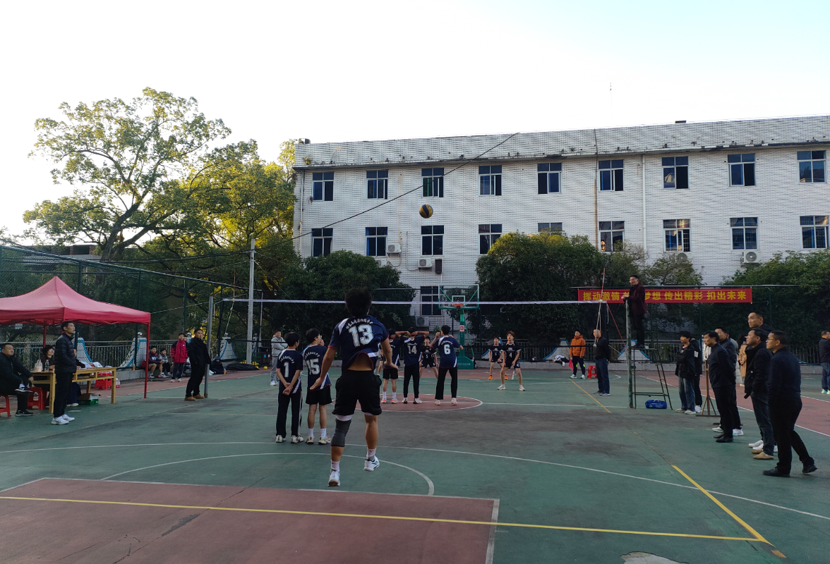 【祁东县站】清源中学：主场扬威  县排球赛女子夺冠男子摘银