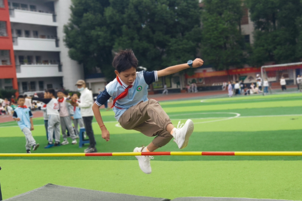 【鼎城区站】花船庙小学：童心飞扬竞风采 活力校园启新章