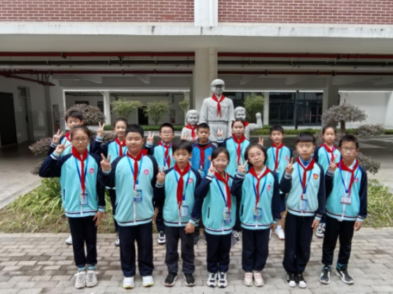 闪闪发光的小记者｜【望城区站】星城实验小学：以笔为炬 点亮成长