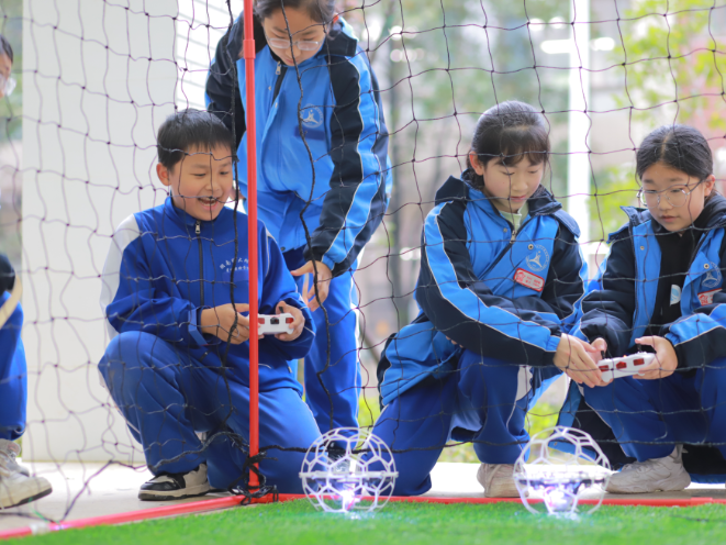 原来科学这么好玩！湖南师大附中星城实验学校科技节举行
