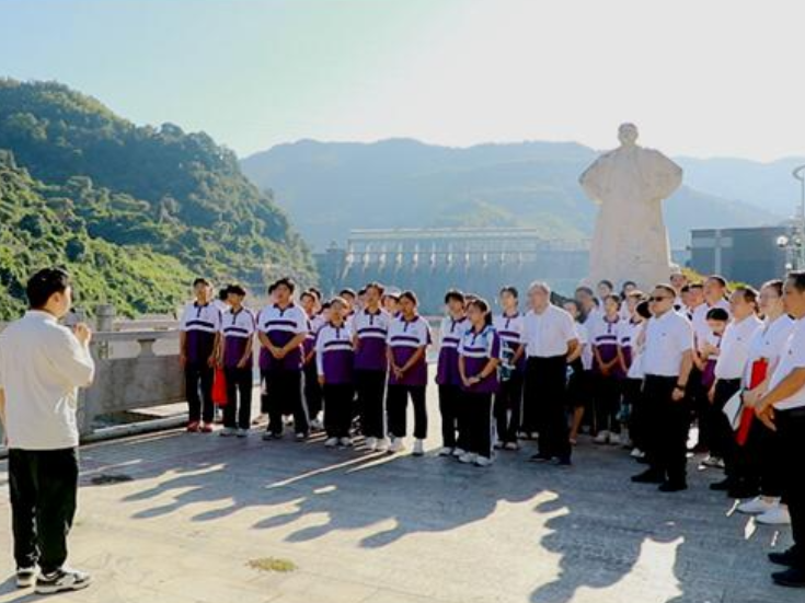 双牌：铸魂育人守初心 多维发力织密护苗网