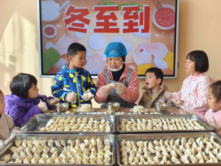 道县：冬至劳动课“廉”飘香