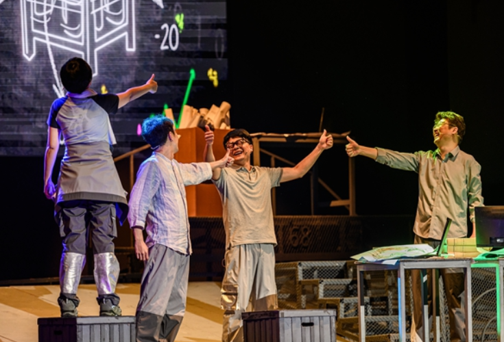 共赴深海之约！原创话剧《深海养牛人》走进湖南科技大学