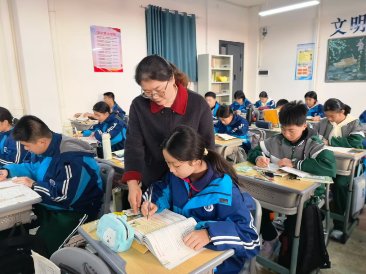 立德树人 躬耕教坛 | 汨罗市楚雄中学瞿爽：让每一粒种子拥有向阳而生的力量